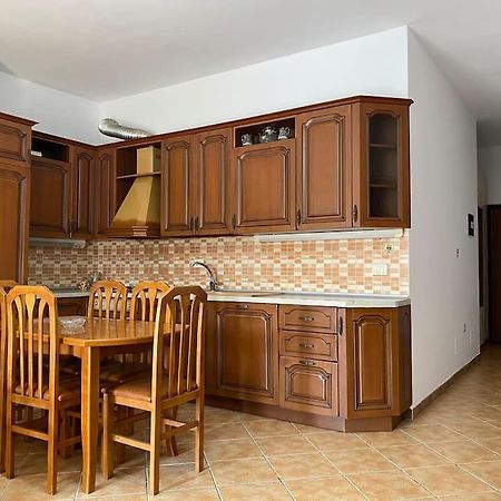 Roel Apartments Shkodra Center Buitenkant foto