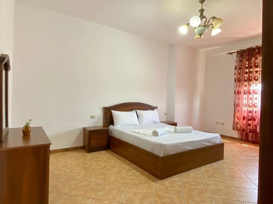 Roel Apartments Shkodra Center Buitenkant foto